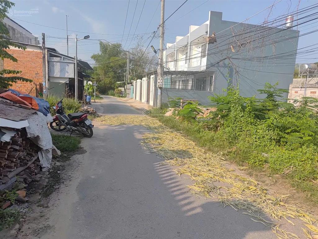 Bán cần bán lô đất đẹp phường trảng bàng, gần kcn thành thành công, giá 790tr