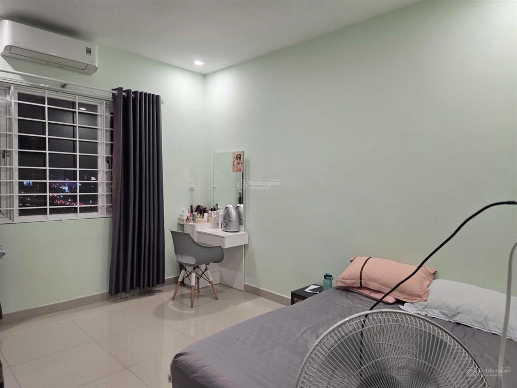 Cho thuê căn hộ khánh hội 2, quận 4  1pn 1wc  full nội thất