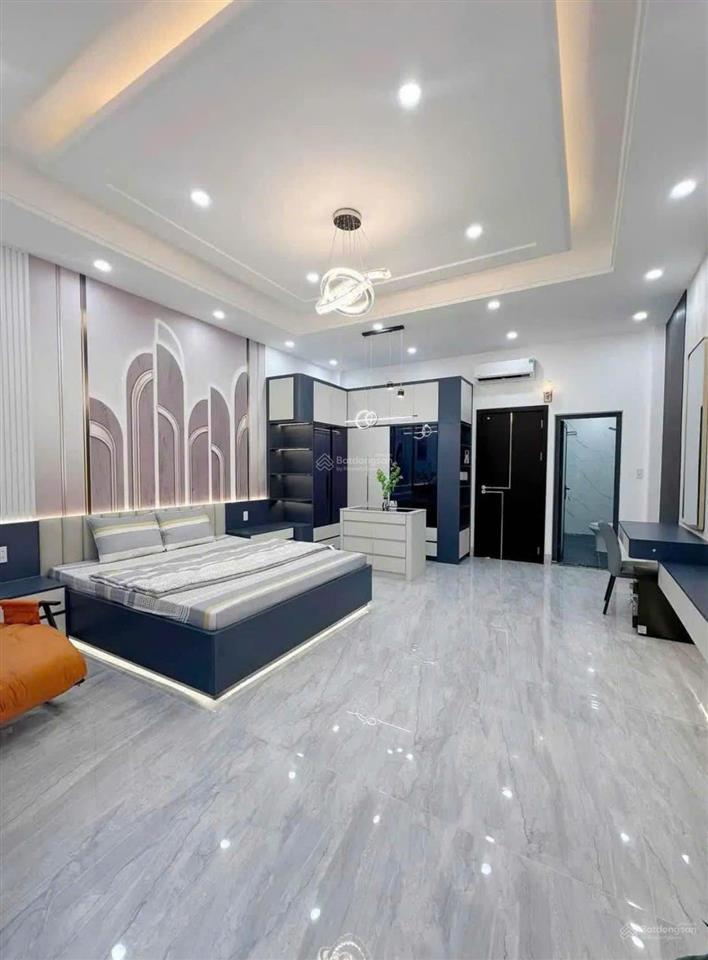 Chính chủ ** bán gấp nhà 6x20 có 1 lầu giá 950 triệu. đường trần đại nghĩa, gần vòng xoay an lạc