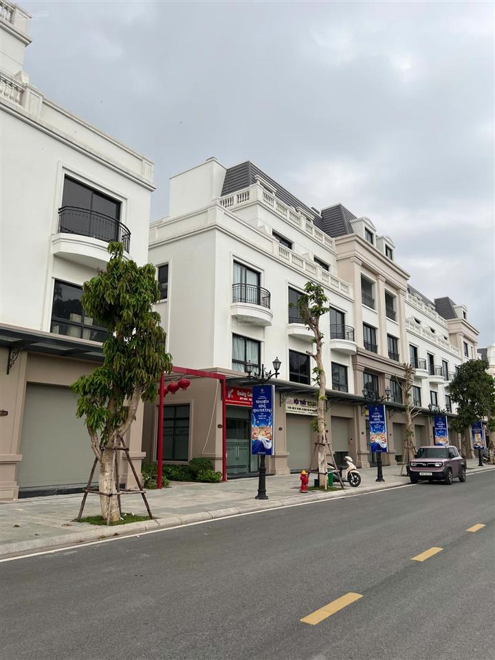 Giá rẻ hơn cả hàng chuyển nhượng  bán căn liền kề vinhomes móng cái, giá chỉ nhỉnh 3 tỷ