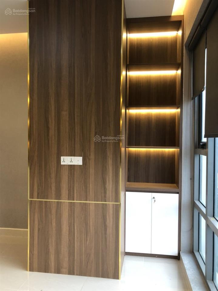 Bán căn officetel tại golden king số 15 nguyễn lương bằng p. tân mỹ tp. hcm