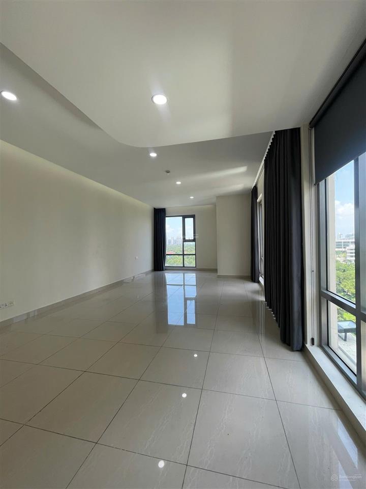 Bán căn officetel tại dự án golden king số 15 nguyễn lương bằng phường tân mỹ.