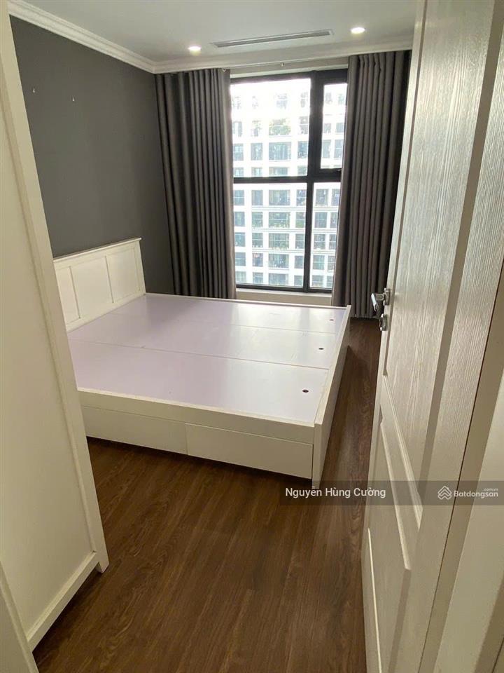 Bán căn hộ 2 phòng ngủ 82m2 sunshine garden minh khai giá chỉ 7ty8  em cường 0976 044 ***