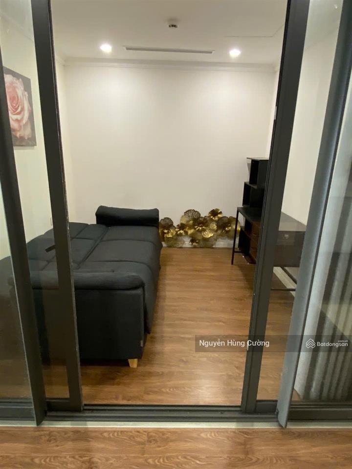 Bán căn hộ 2 phòng ngủ 82m2 sunshine garden minh khai giá chỉ 7ty8  em cường 0976 044 ***
