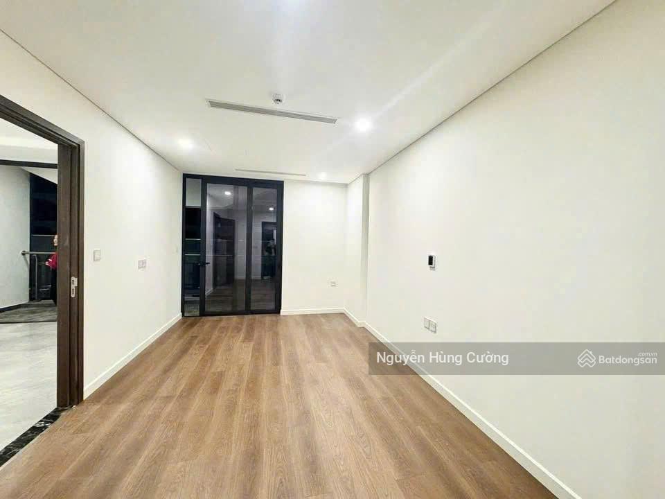 Căn hiếm bán 1 phòng ngủ sunshine green iconic long biên 52m2 giá chỉ 5 tỷ cường 0976 044 ***