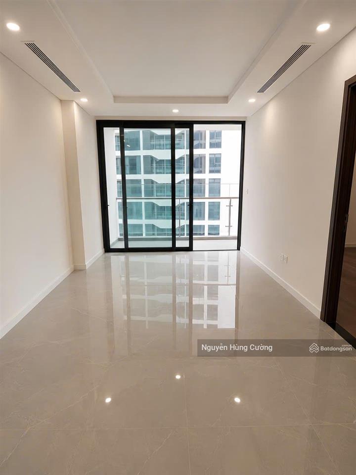 Bán căn 3 phòng ngủ sunshine green iconic long biên 108m2 giá chỉ 10ty790  e cường 0976 044 ***