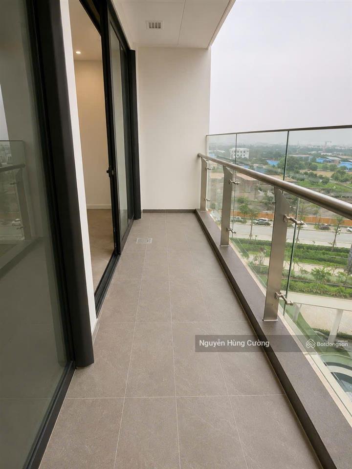 Bán căn 3 phòng ngủ sunshine green iconic long biên 108m2 giá chỉ 10ty790  e cường 0976 044 ***