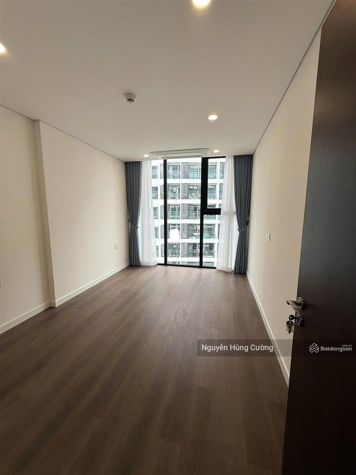 (giá tốt) bán căn 2pn 74m2 sunshine green iconic long biên giá chỉ 7,250 tỷ  e cường 0976 044 ***