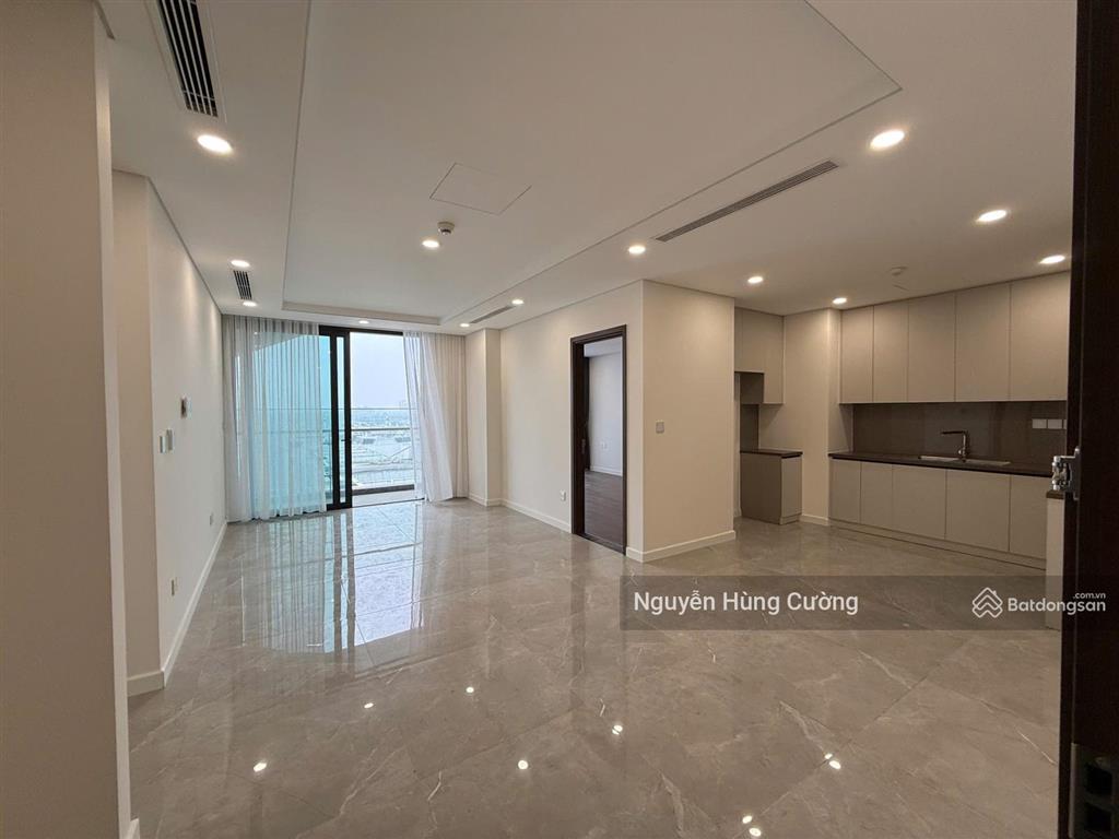 Cho thuê căn duplex full đồ sunshine green iconic long biên giá 26,5tr  e cường 0976 044 ***