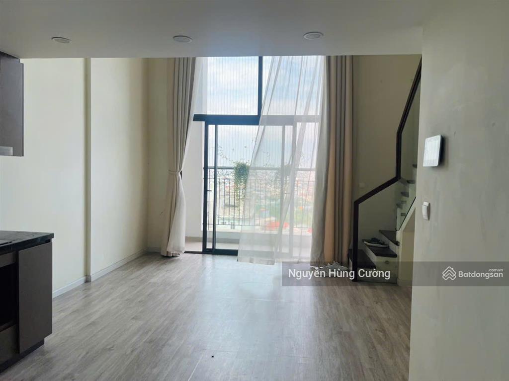 Cho thuê căn duplex 2 tầng palace 79m2 đồ nguyên bản giá chỉ 9,5tr/th  e cường 0976 044 ***