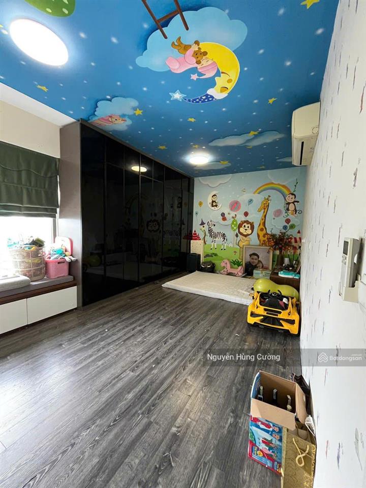 Cho thuê căn 3pn góc 98m2 imperia sky garden full đồ giá 18tr  e cường 0976 044 ***