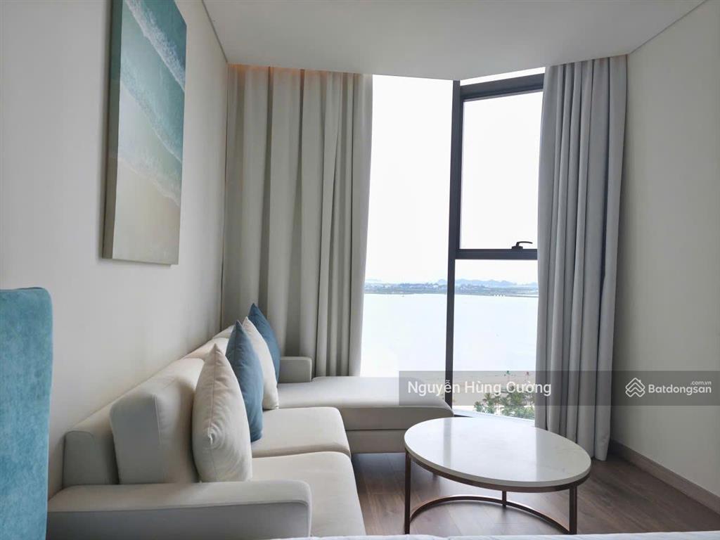 Chính chủ bán căn hộ alacarte view biển hạ long b.1402 giá 3 tỷ  e cường 0976 044 ***