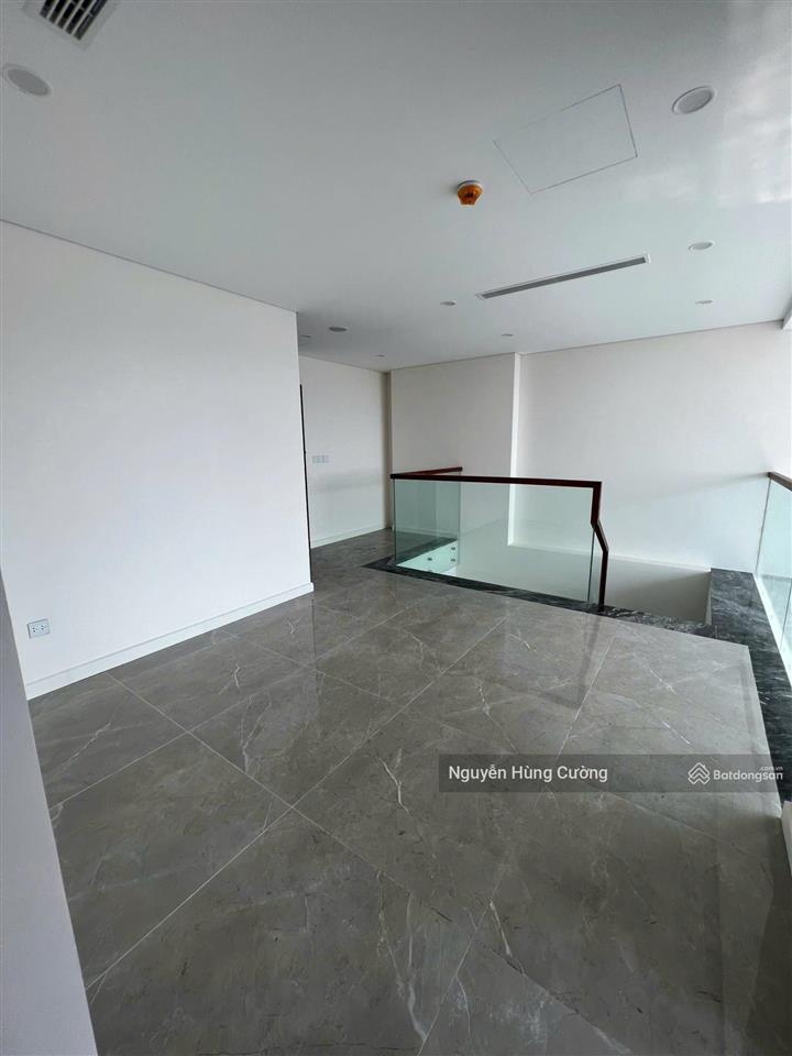 Bán căn duplex 170m2 sunshine green iconic long biên đã có sổ giá 18,999 tỷ  em cường 0976 044 ***