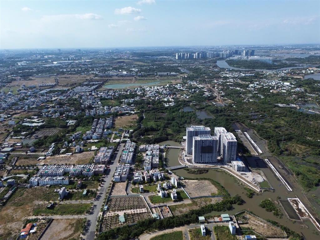 Bán lô nền đẹp 85m2 tại dự án đẹp tại centana, chỉ 5 tỷ đường 10 m siêu rộng