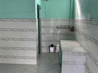 Nhà trọ 346.4m2, cần ra nhanh giá 890tr bao sổ, đường vào 16m, full 12 phòng cho thuê 800k/tháng