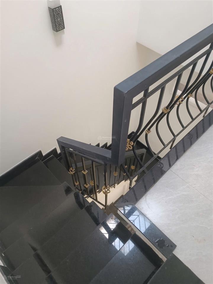 Cần tiền bán gấp căn nhà 3tầng hoà an cẩm lệ đà nẵng