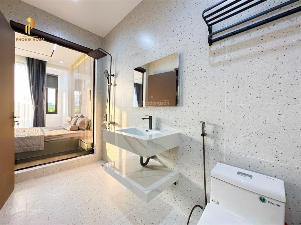 Nhà 3 tầng full nội thất cao cấp vew công viên hoà xuân đà nẵng