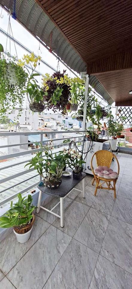 nhà trung tâm quận 10, vừa ở vừa thu 100 triệu 