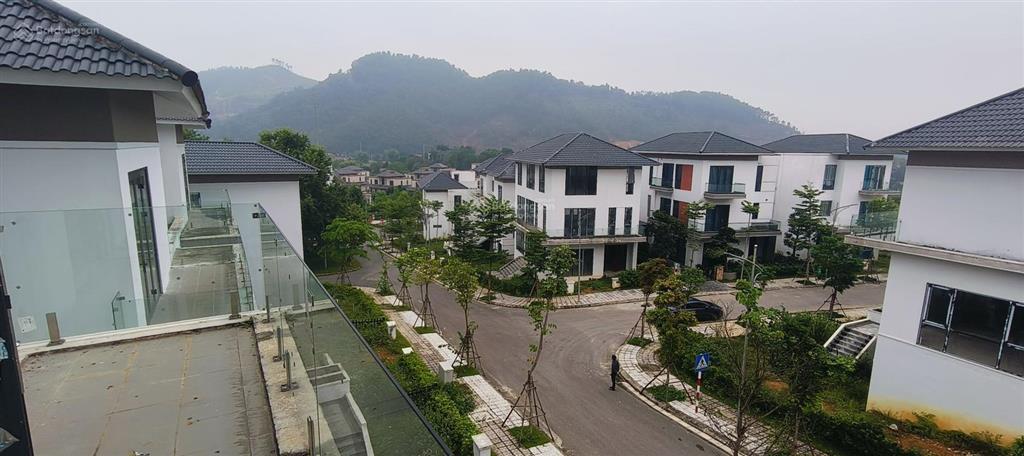 Bán bt tại xanh villas, đường đại lộ thăng long, tiến xuân, thạch thất, hà nội, 15 tỷ vnd, 247m²