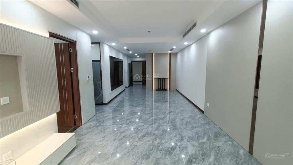Sổ đỏ chính chủ bán căn 119m2 view thoáng tầng đẹp dự án capital elite
