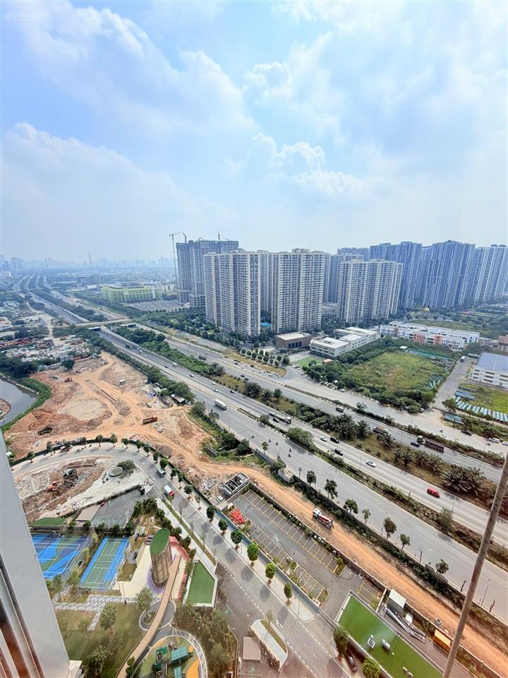 Chính chủ cho thuê căn s5.33.03 hướng đn view tt thành phố lumi hà nội