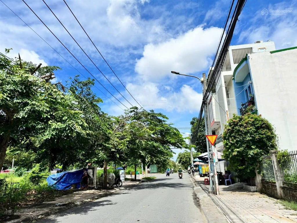 Bán nhà 1 trệt 1 lầu mới cứng gần trường nguyễn bỉnh khiêm, quang vinh, 80m2, giá 5 tỷ 150tr
