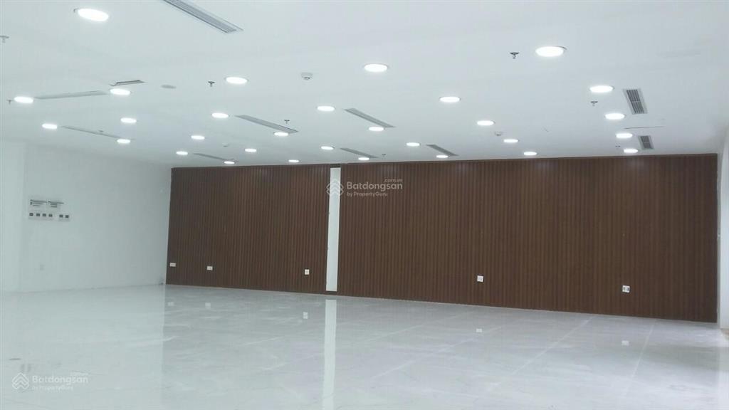 Cho thuê sàn văn phòng 240m2/tầng tại mặt đường hòa mã, hai bà trưng