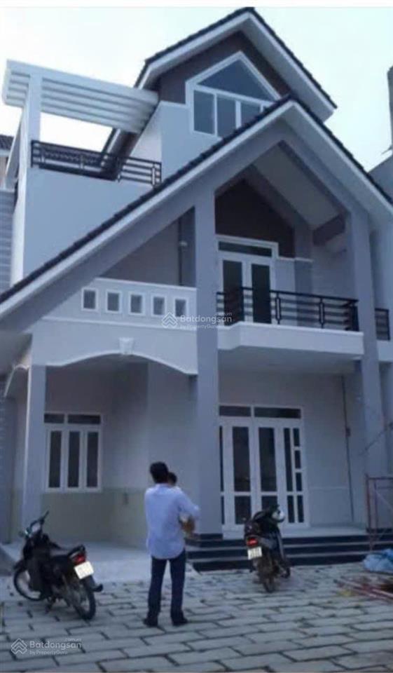 Bán nhà 3 tầng mặt tiền quốc lộ 51 phú mỹ  10x39m vừa ở vừa làm văn phòng  giá 9.5 tỷ