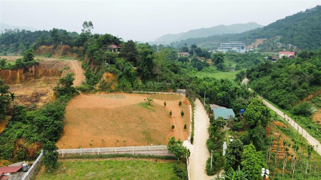 Bán đất nghỉ dưỡng tại tiến xuân, thạch thất  diện tích 1.516m2  vị trí đẹp gần cnc hòa lạc