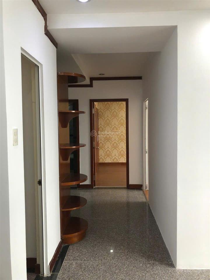 Cho thuê căn hộ hoàng anh gold house 8,5tr