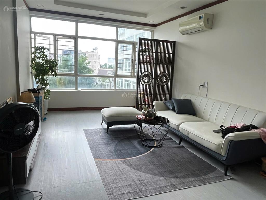 Bán căn hộ an tiến 2pn, 2wc  view hồ đông nam  gía 3.7 tỷ   0938 301 ***