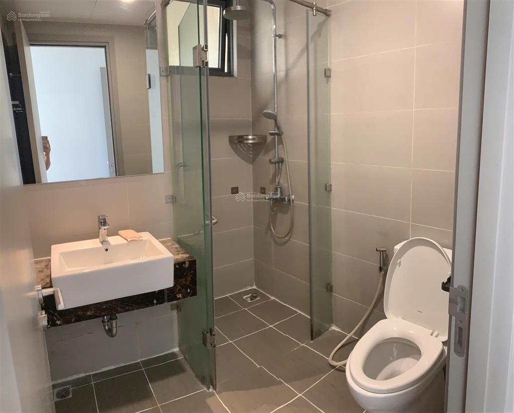 Bán căn hộ gold view 92m2 giá 8,8 tỷ ban công