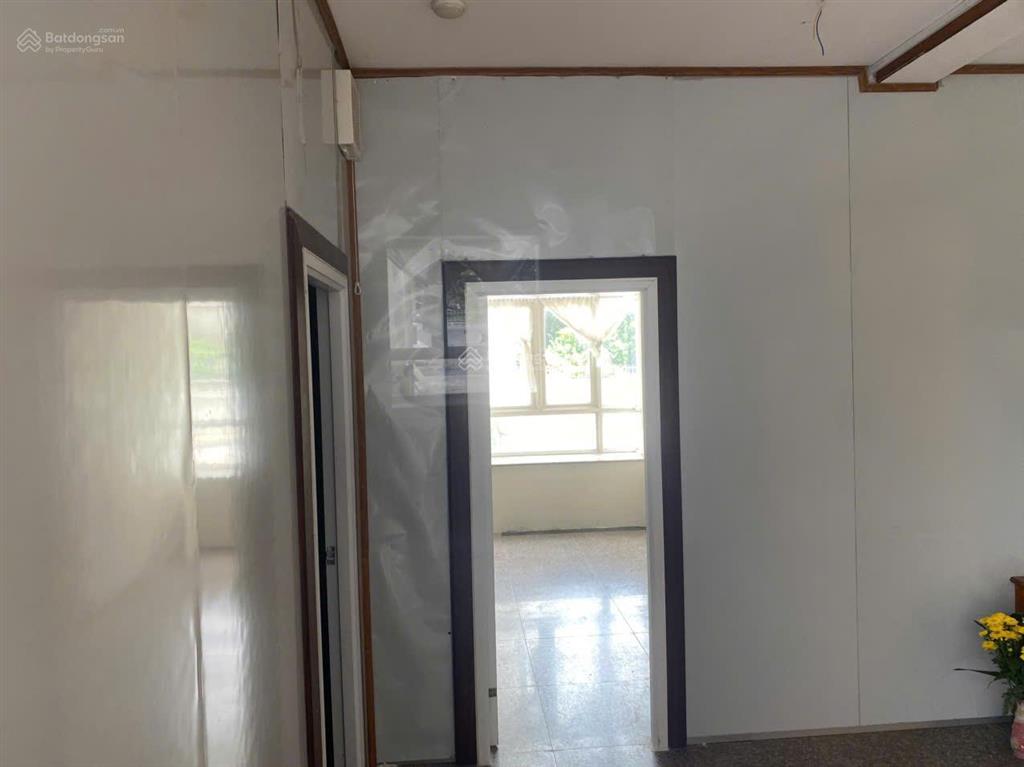 Cho thuê shophouse hoàng anh gold house 10tr
