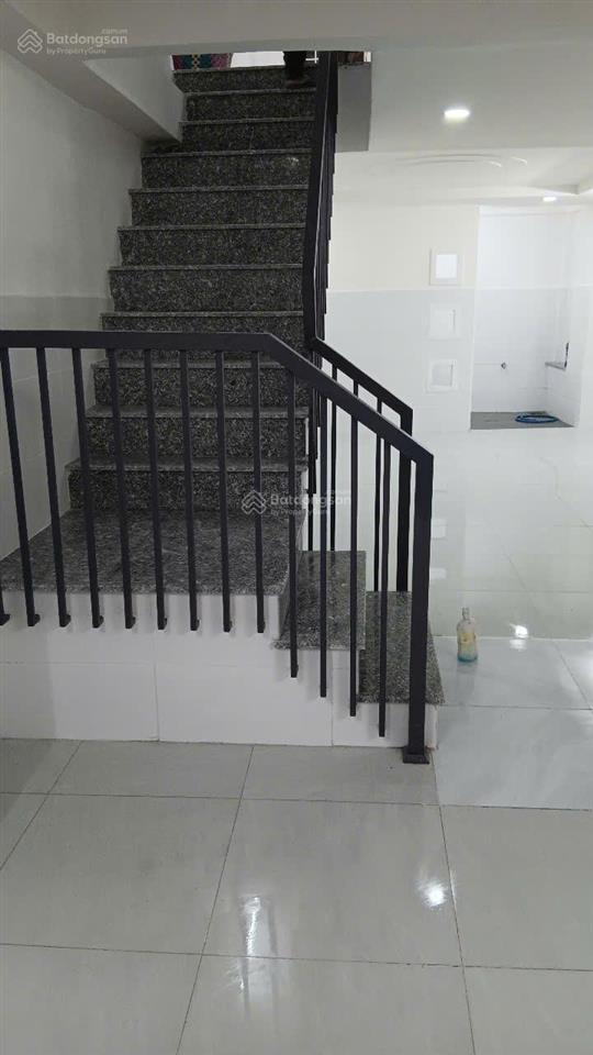 Nhà chính chủ cho thuê nguyên căn. hẻm cụt 8m, ô tô tải 2,5 tấn vào được. tiện ở và kinh doanh
