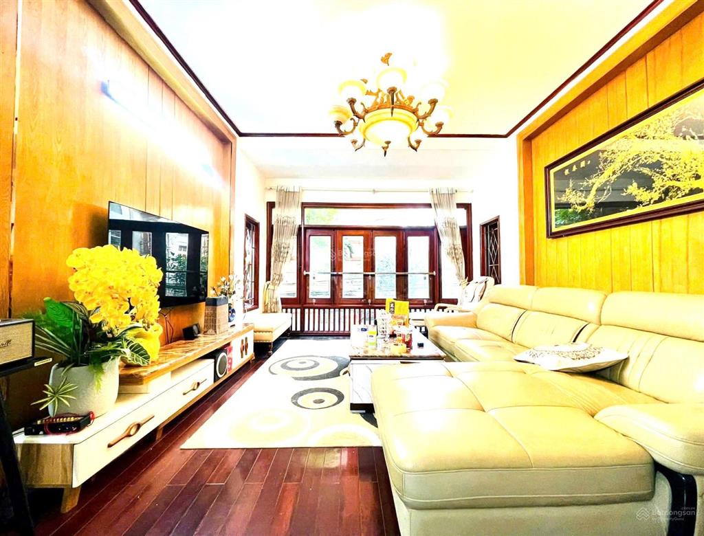 Bán nhà ngõ 175 lạc long quân, tây hồ 50 m2, 6 tầng, mặt tiền 4.2mét. ô tô qua nhà