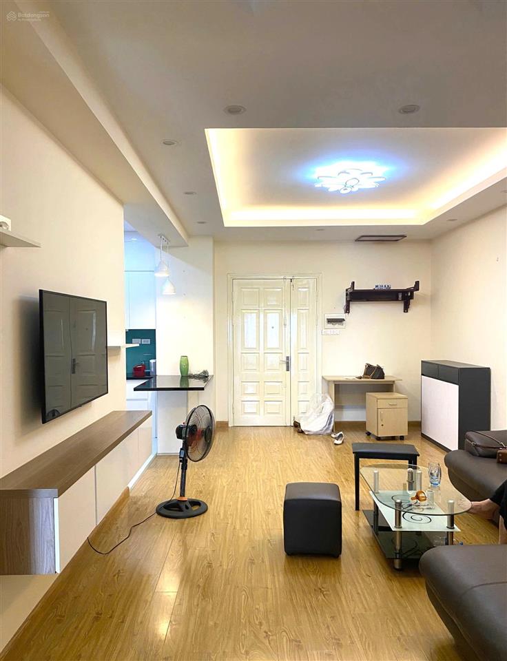 Cho thuê chung cư cạnh tòa hà nội center point lê văn lương 45 m2, 1 phòng ngủ 1 vs, 8 tr/th