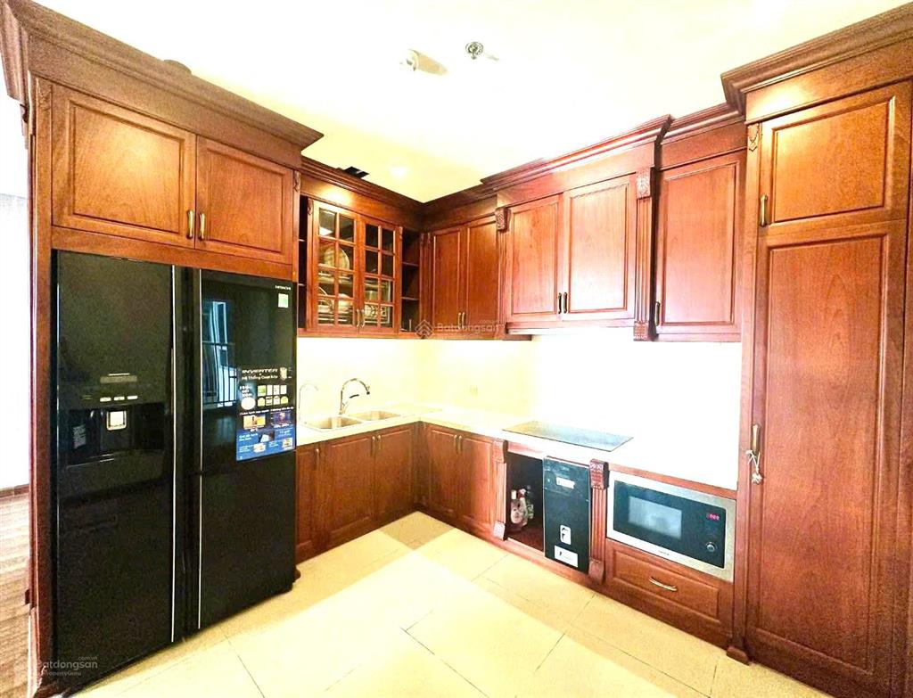 Cho thuê chung cư kđt ngoại giao đoàn tòa no3t2, 120 m2, 3 phòng ngủ, 2 vệ sinh, full nội thất.