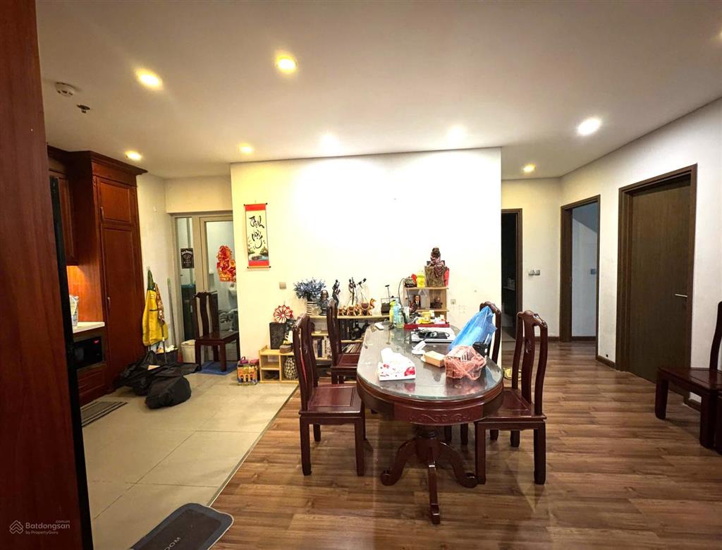 Cho thuê chung cư kđt ngoại giao đoàn tòa no3t2, 120 m2, 3 phòng ngủ, 2 vệ sinh, full nội thất.