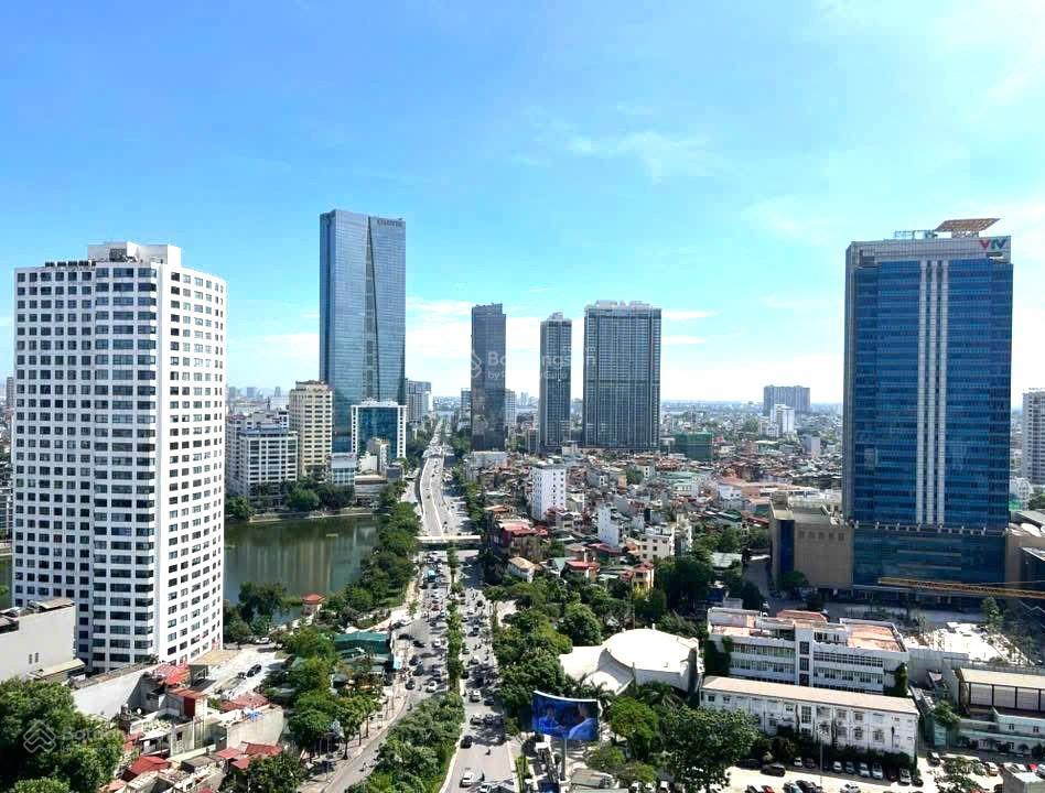 Cho thuê chung cư vườn xuân 71 nguyễn chí thanh, 132 m2, 3 phòng ngủ, 2 vs, full nội thất.