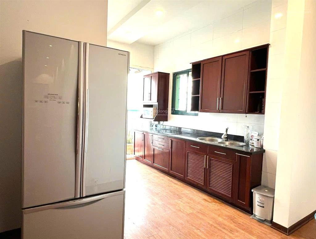 Cho thuê chung cư vườn xuân 71 nguyễn chí thanh, 132 m2, 3 phòng ngủ, 2 vs, full nội thất.
