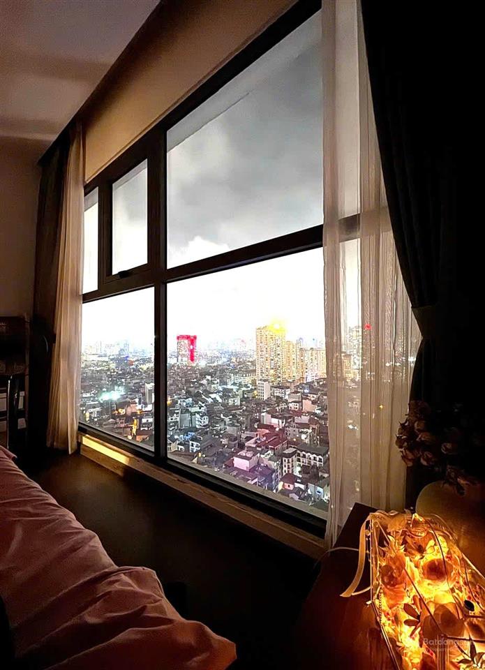 Cho thuê chung cư cao cấp flc twin tower 265 cầu giấy 121 m2, 3 phòng ngủ, 2 vs full nội thất