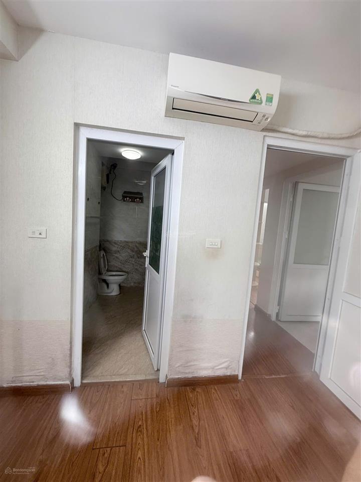 Cho thuê chung cư đông đô residence, hoàng quốc việt 99 m2, 2 phòng ngủ, 2vs, full nội thất