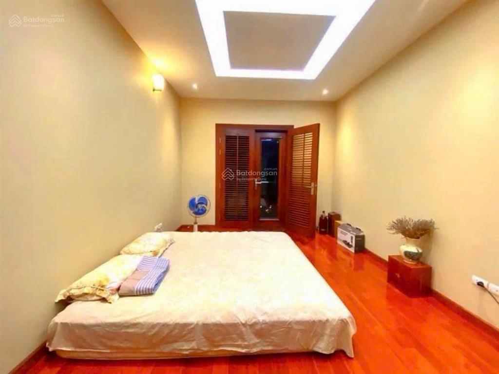 Biệt thự vip vườn đào  tây hồ  view vườn hoa  mt 13m  gara  nội thất gỗ cao cấp