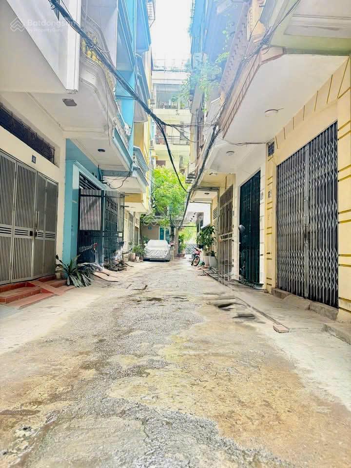 Bán nhà phố đường láng, đống đa, 5 tầng, thang máy ngõ ô tô giá hơn 13 tỷ