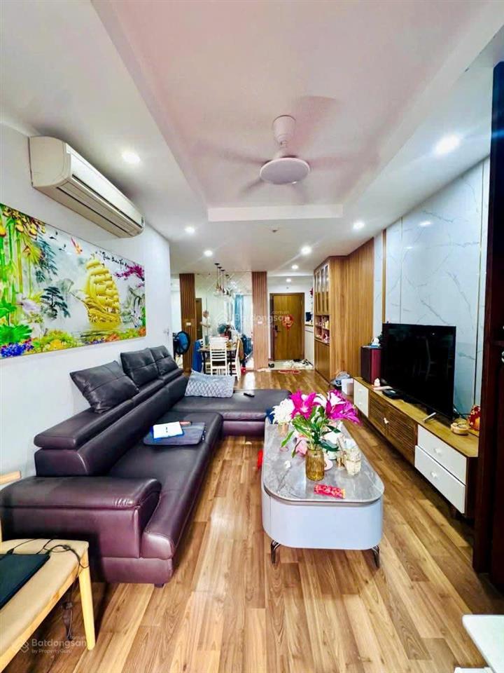 Bán căn hộ goldmark city 94m2 3pn 2wc tầng 6 sổ đỏ giá chỉ hơn 6 tỷ