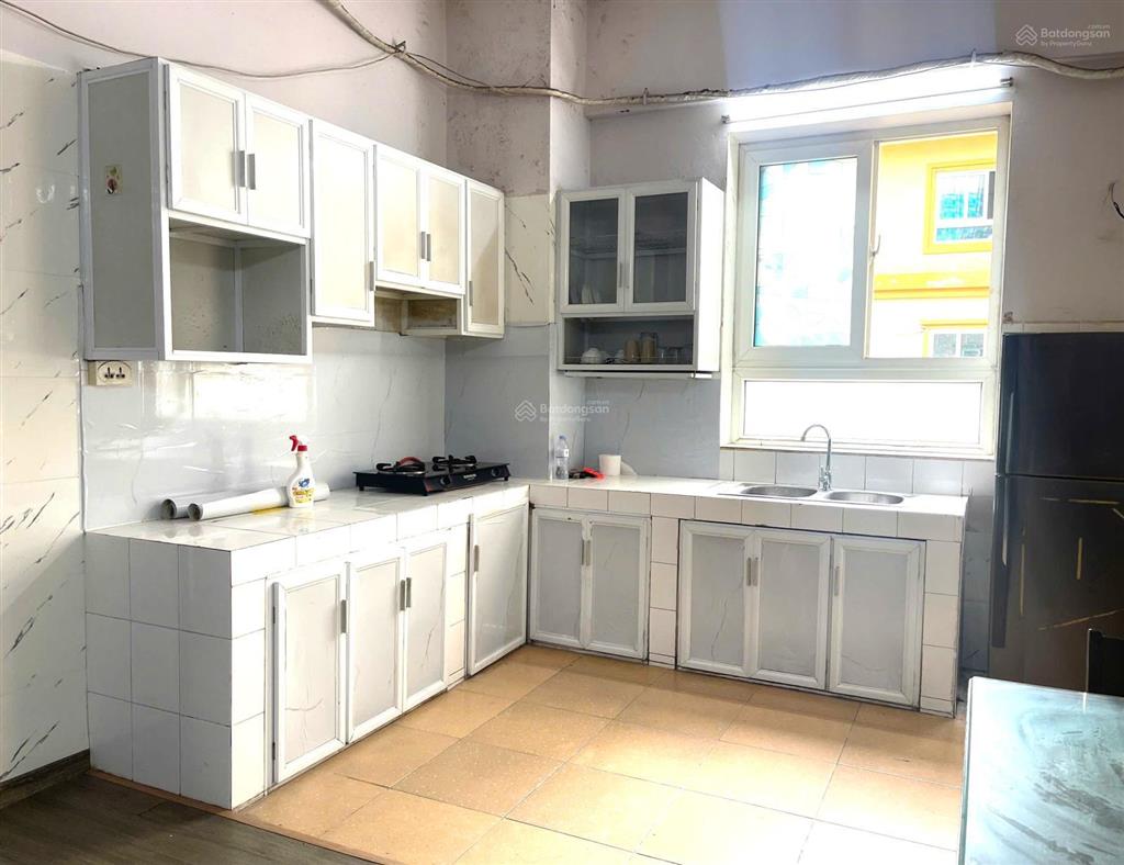 Cho thuê chung cư kđt mễ trì thượng số 10 đại lộ thăng long, tòa ct3a, 103 m2, 3 phòng ngủ, 2 vs.