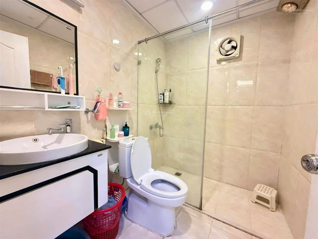 Cho thuê chung cư cao cấp skyline 36 hoàng cầu 75 m2, 2 phòng ngủ, 2 vs full nội thất