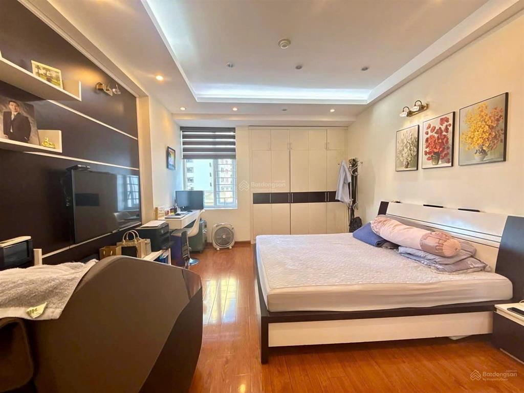 Cho thuê chung cư cao cấp skyline 36 hoàng cầu 75 m2, 2 phòng ngủ, 2 vs full nội thất