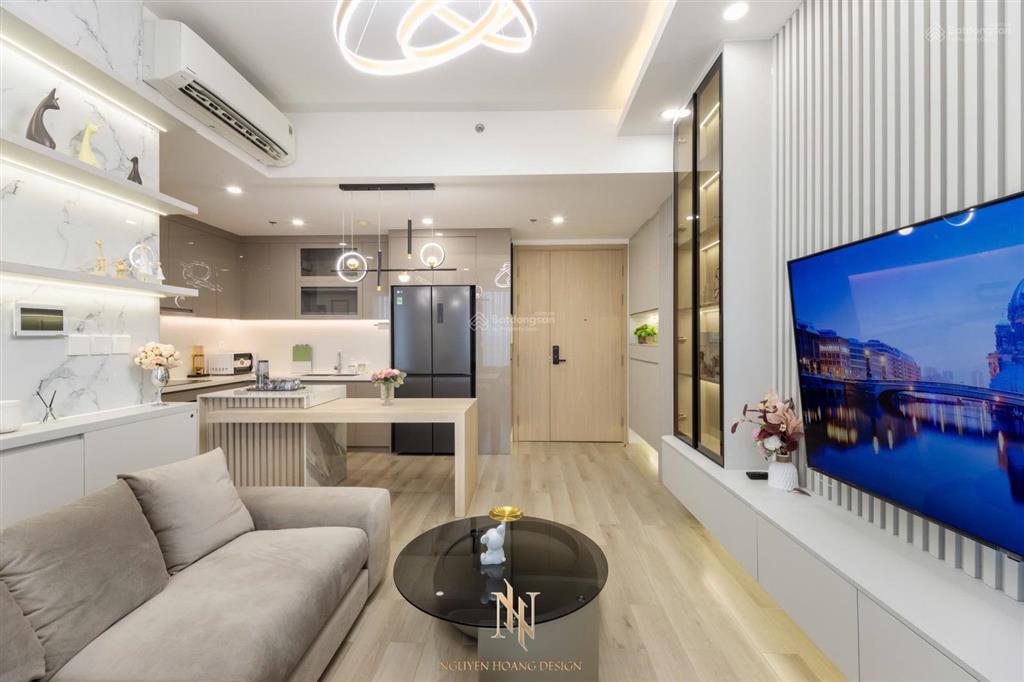 Chính chủ mcp 2pn có sổ view hồ bơi sân golf công viên full nội thất net 5.2 tỷ