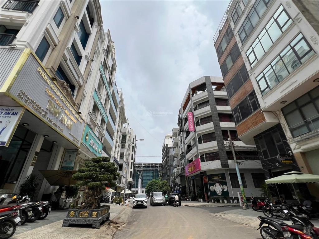 Cho thuê tòa văn phòng lý thường kiệt giá 110 triệu/tháng